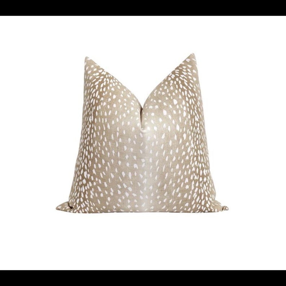 Antelope throw pillow covers